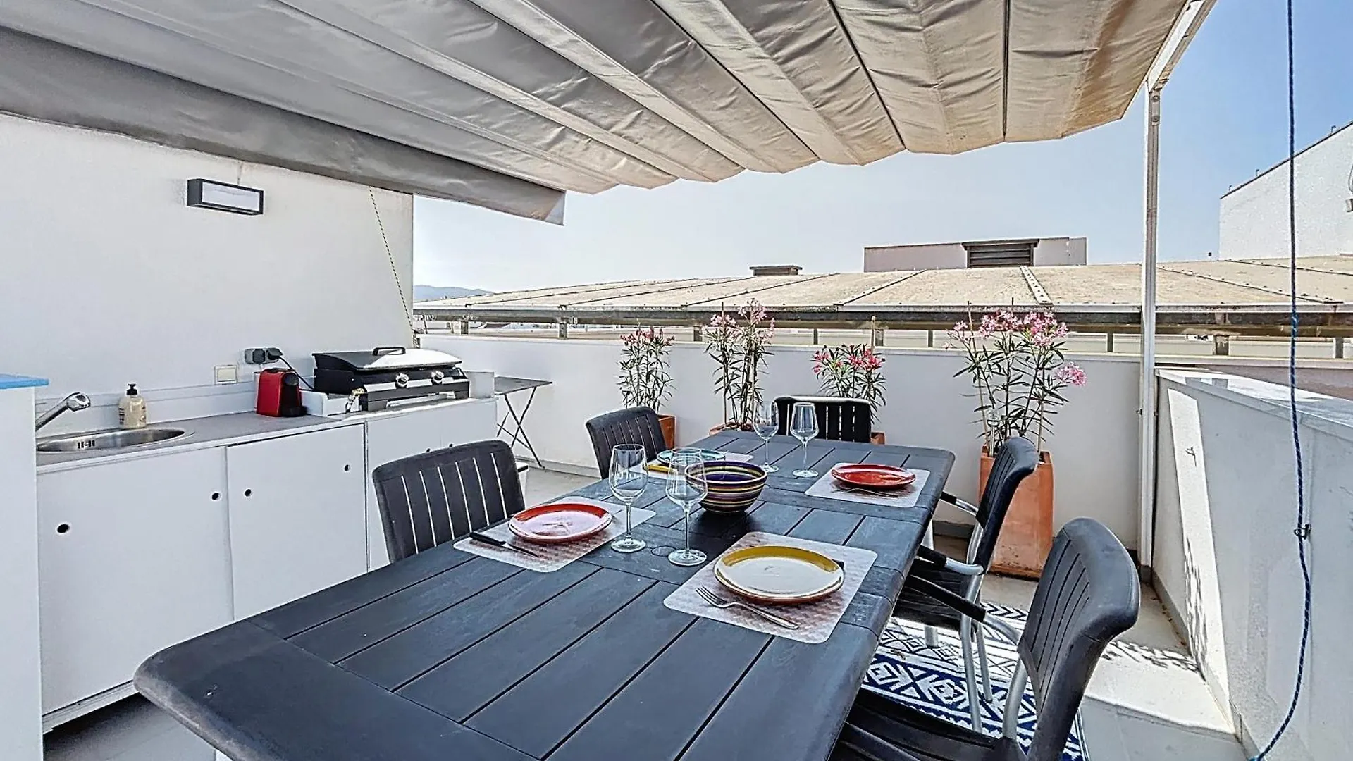 Apartamento B Marina 410 Atico Un Dormitorio Vista Canal Ampuriabrava España